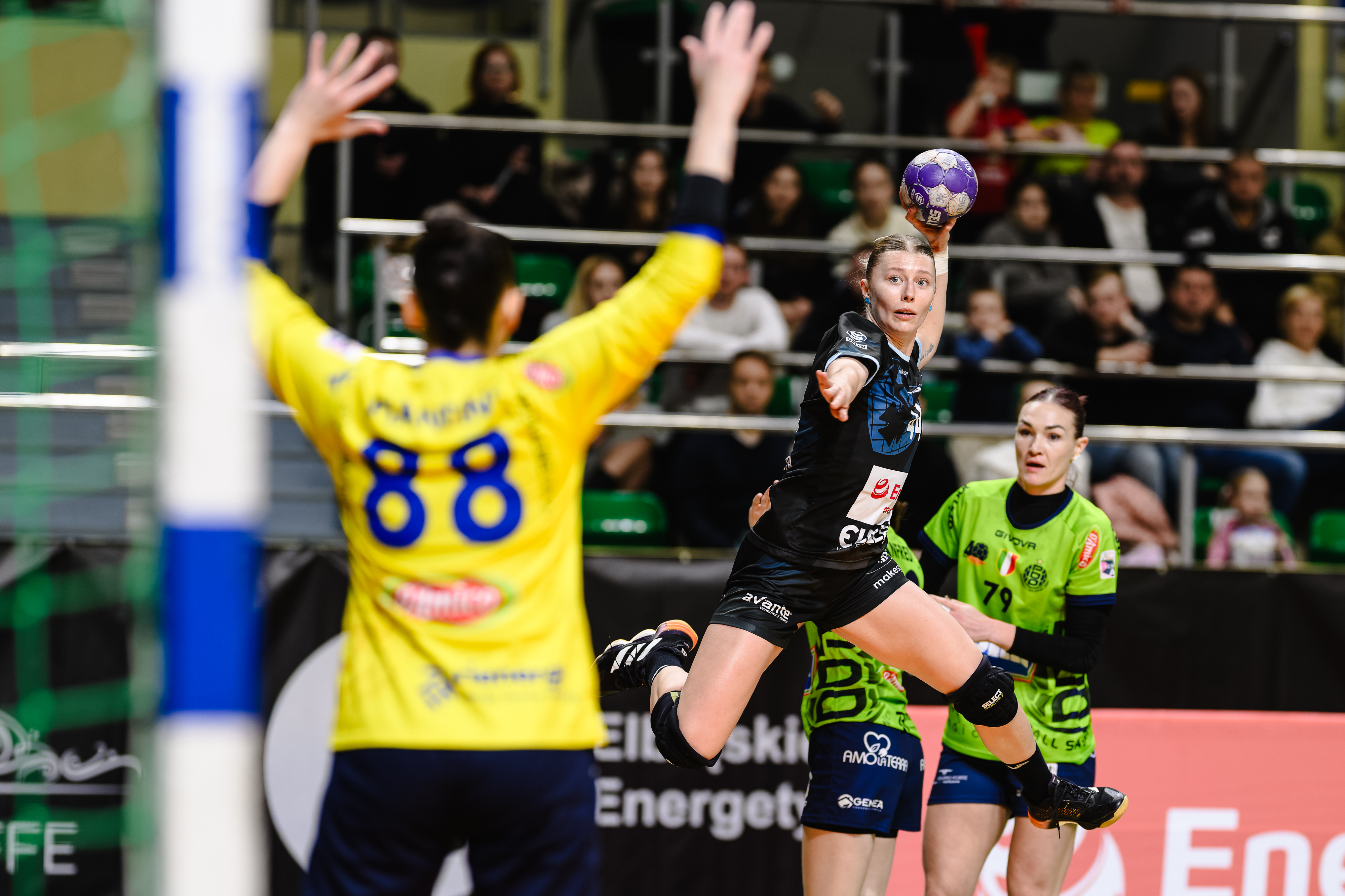 Three duels re-start at zero after draws in European Cup Women