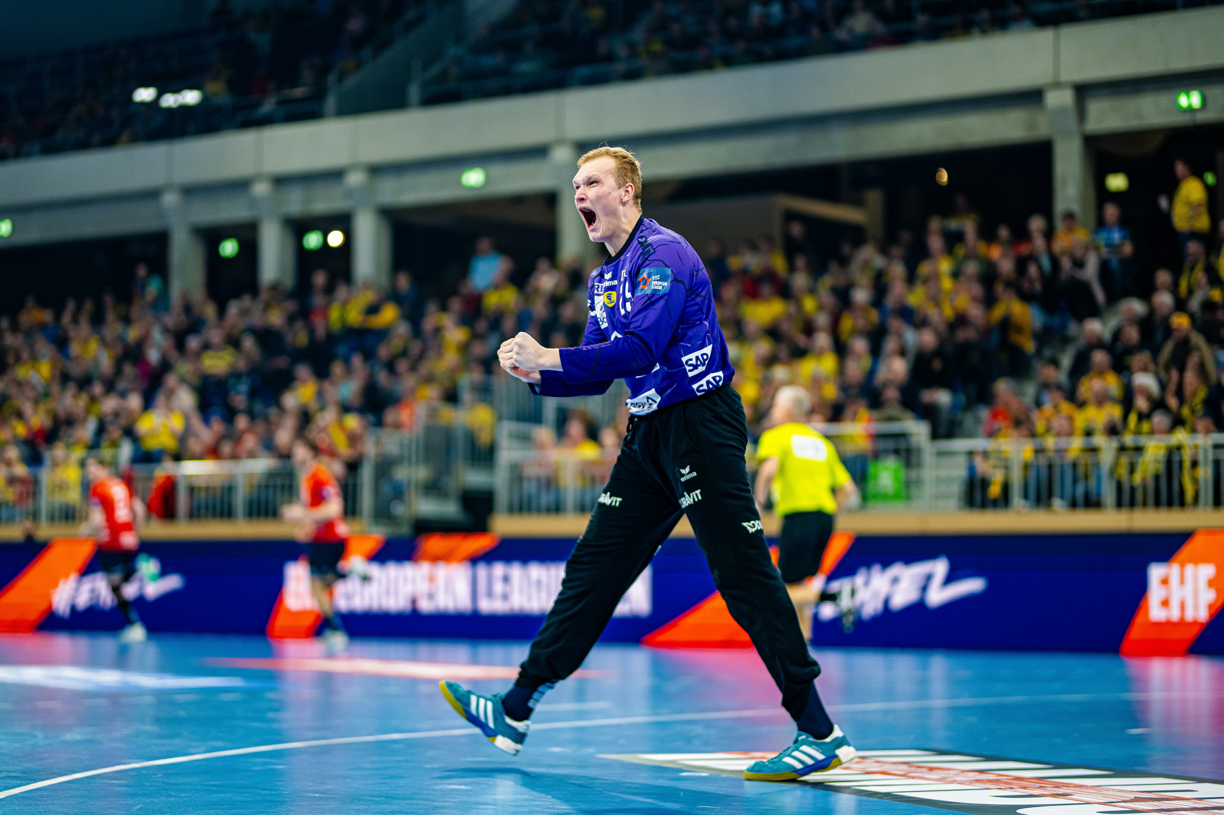 Nantes with an easy victory, Löwen win the German duel