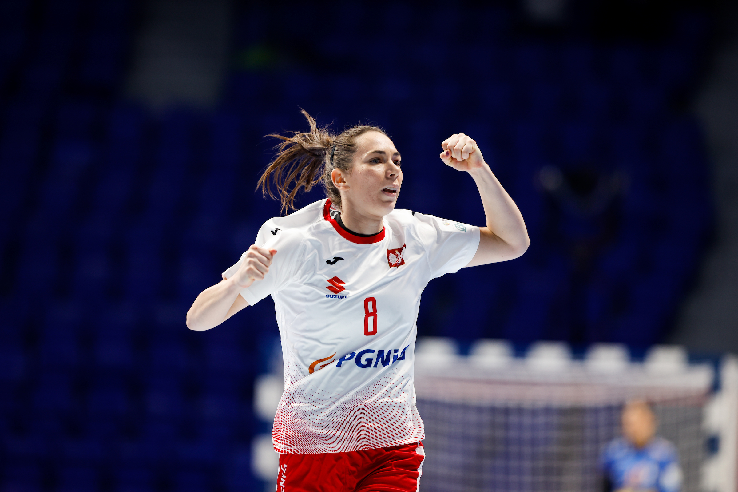 Poland stun Spain with late comeback to keep main round hope alive