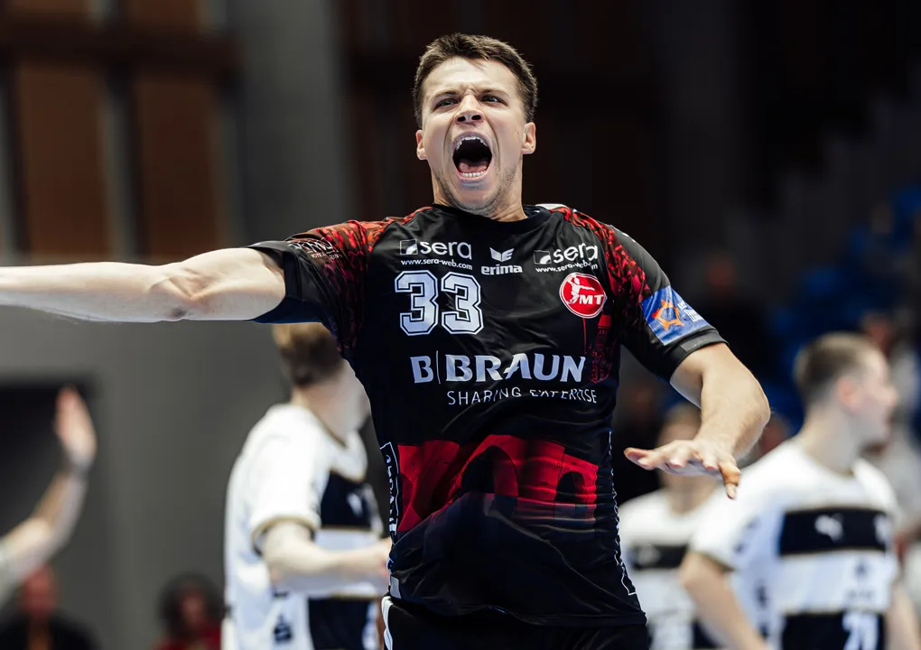 Melsungen, Kiel draw in German derby; Bidasoa get comeback win