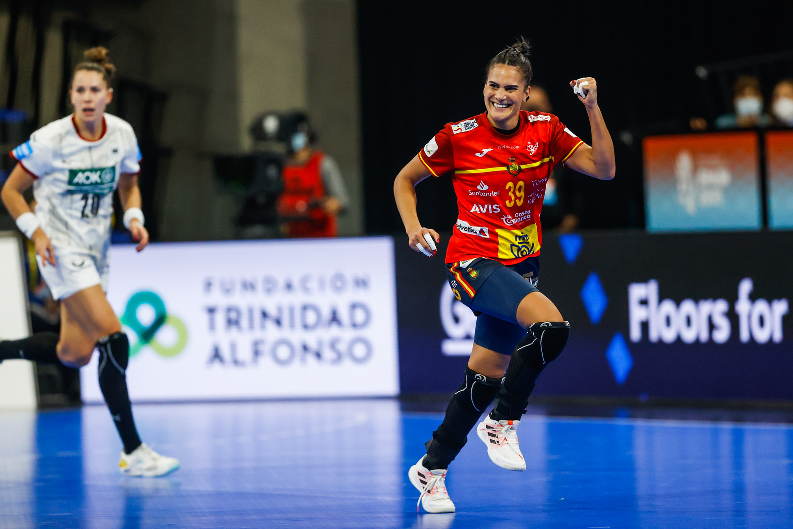 Spain join three former champions in semi-finals
