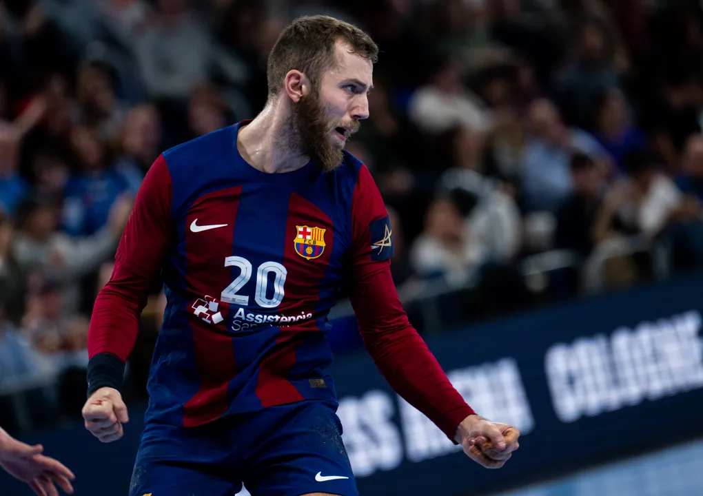 DAY REVIEW: Barça through to knock-out stage, four teams also win reverse fixtures