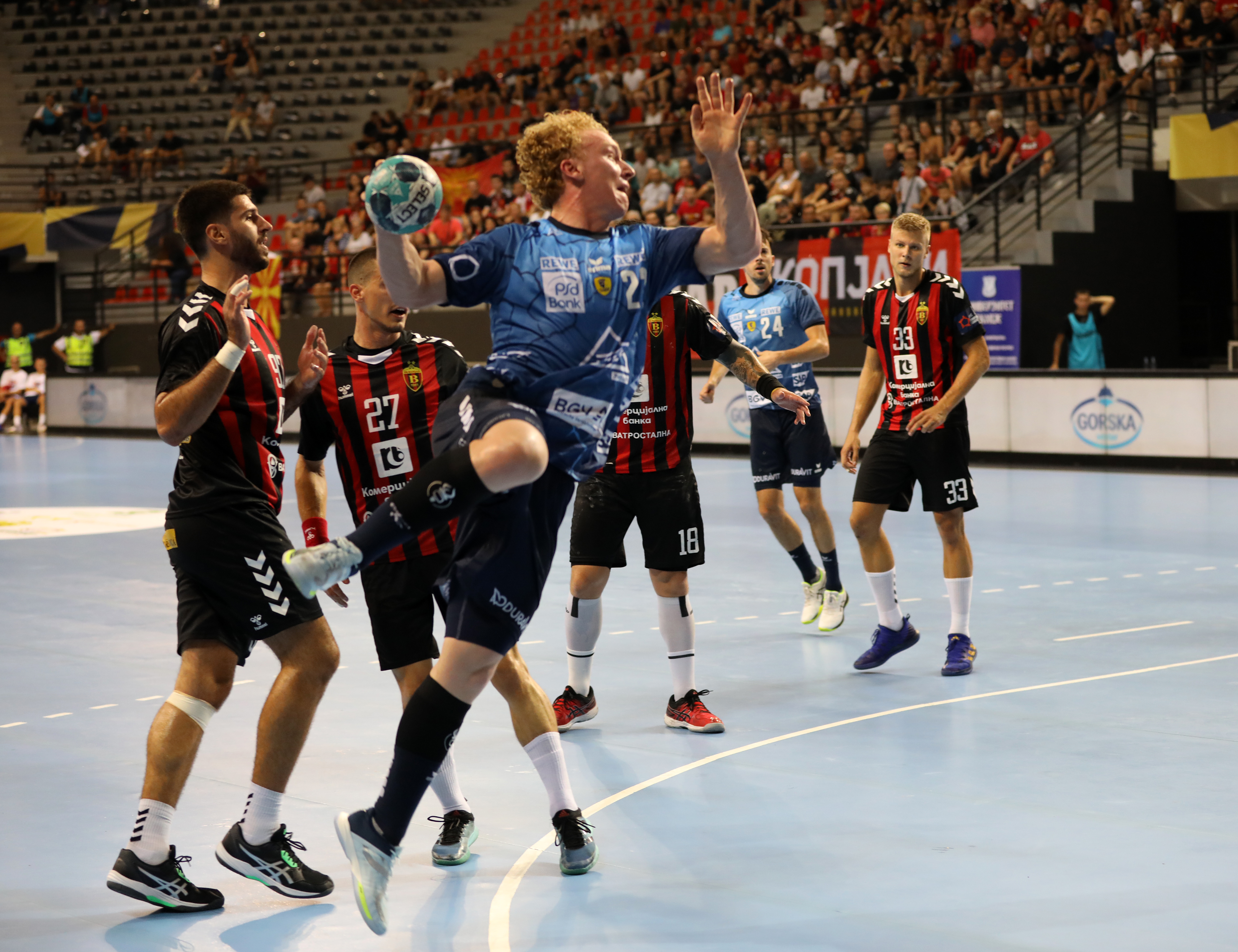 60 minutes for five spots in the group matches