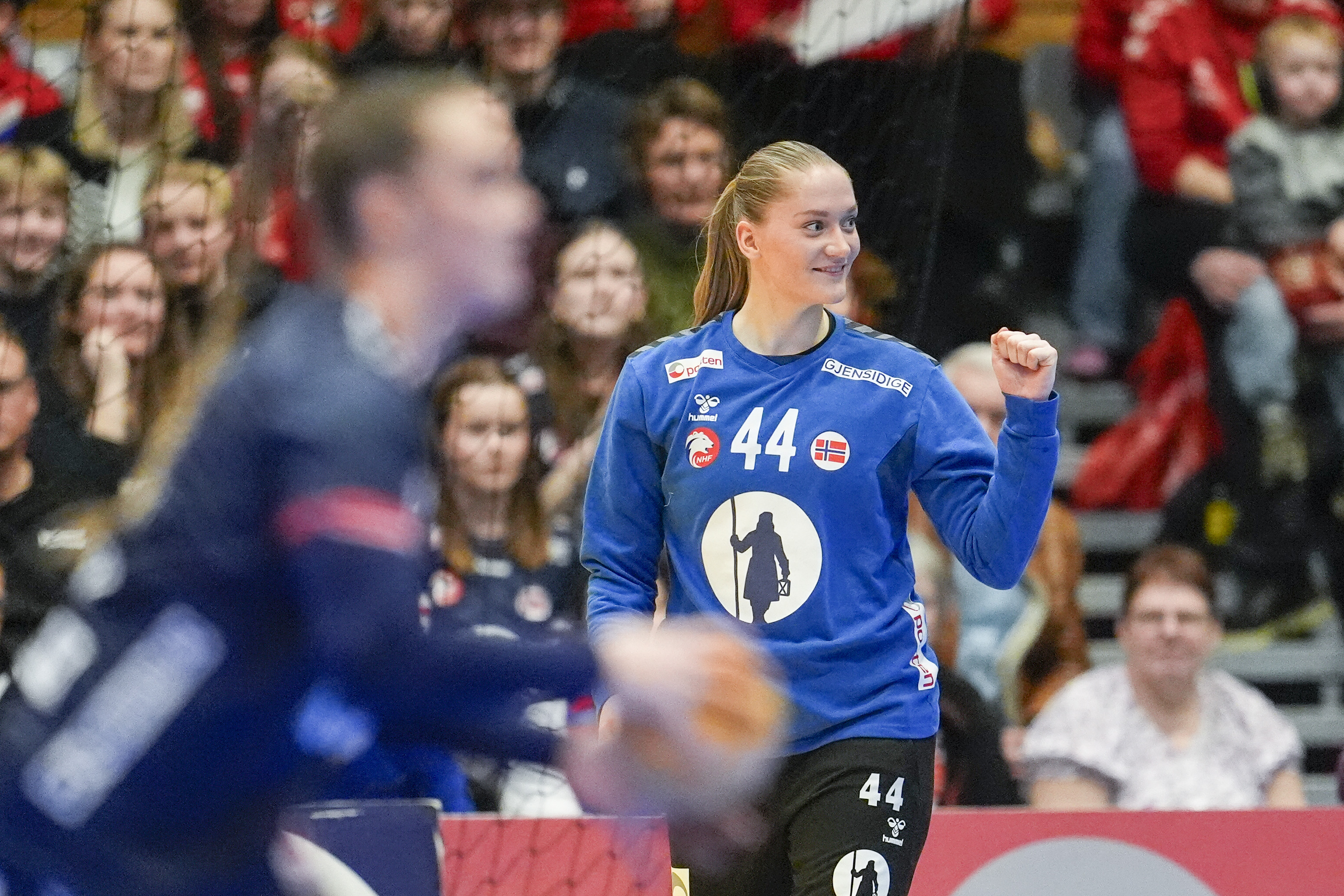 Norway cruises to the Euro Cup semi-final