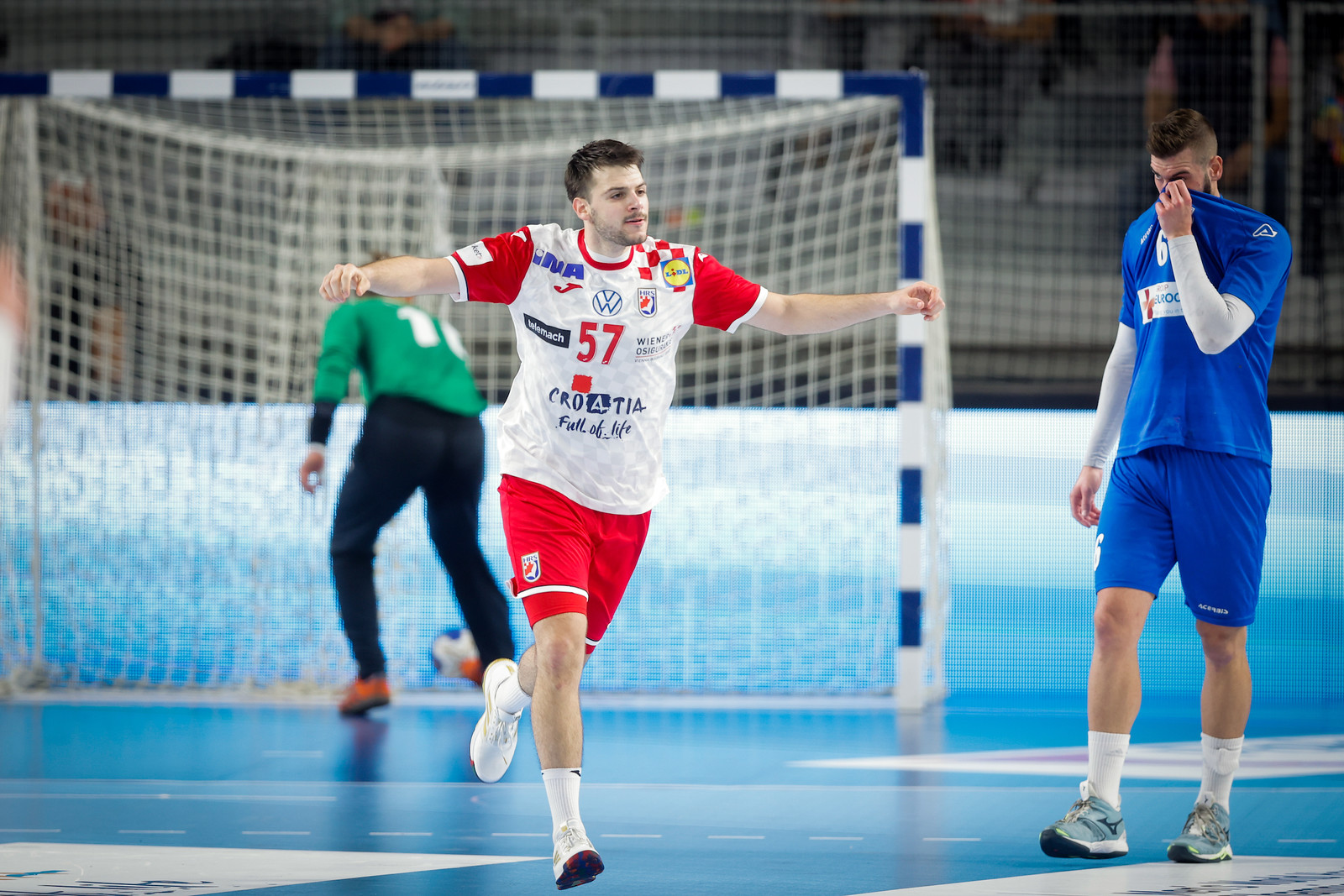 Home sides secure wins as qualifiers throw off