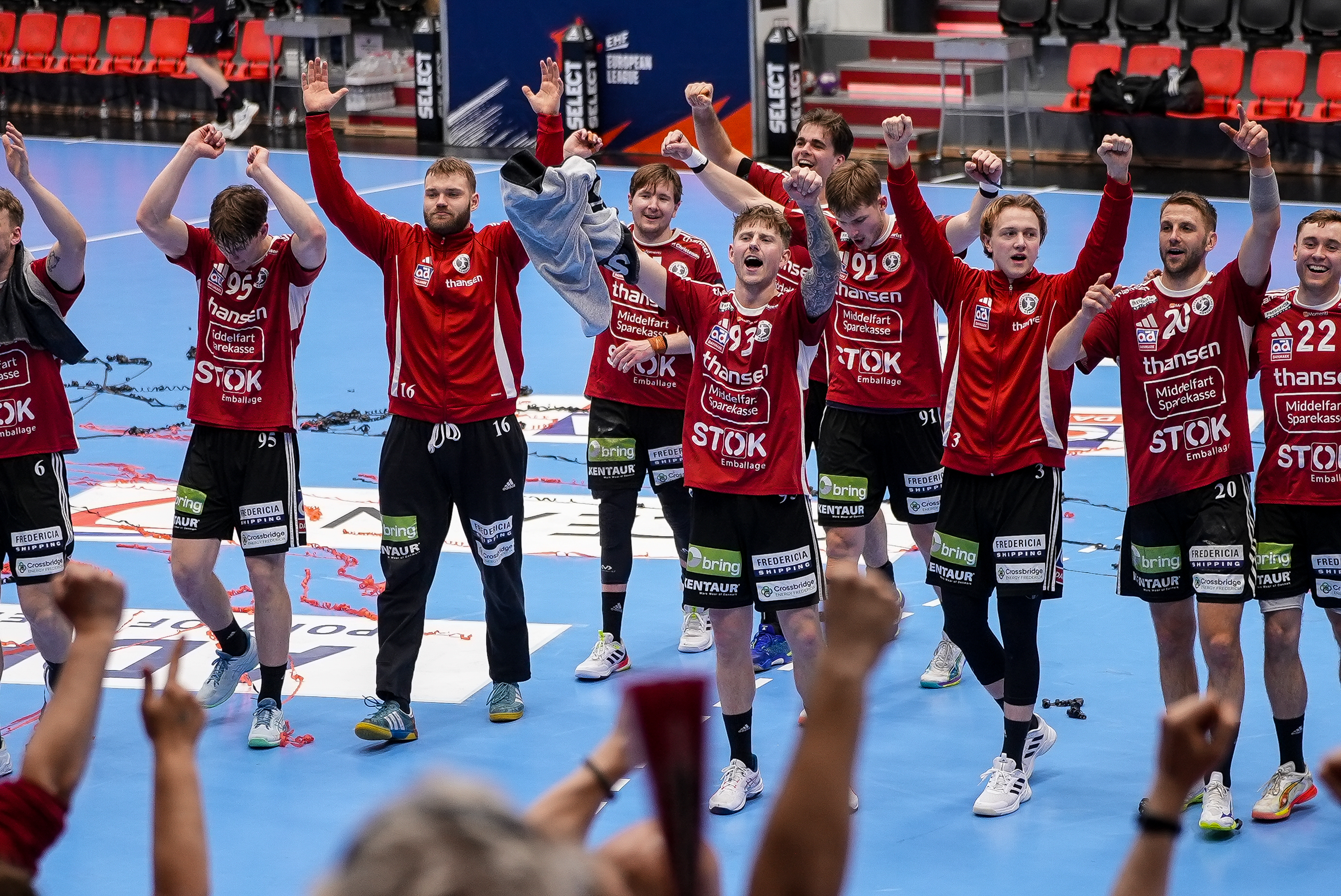 Flensburg and Nexe win away; Fredericia shock Melsungen