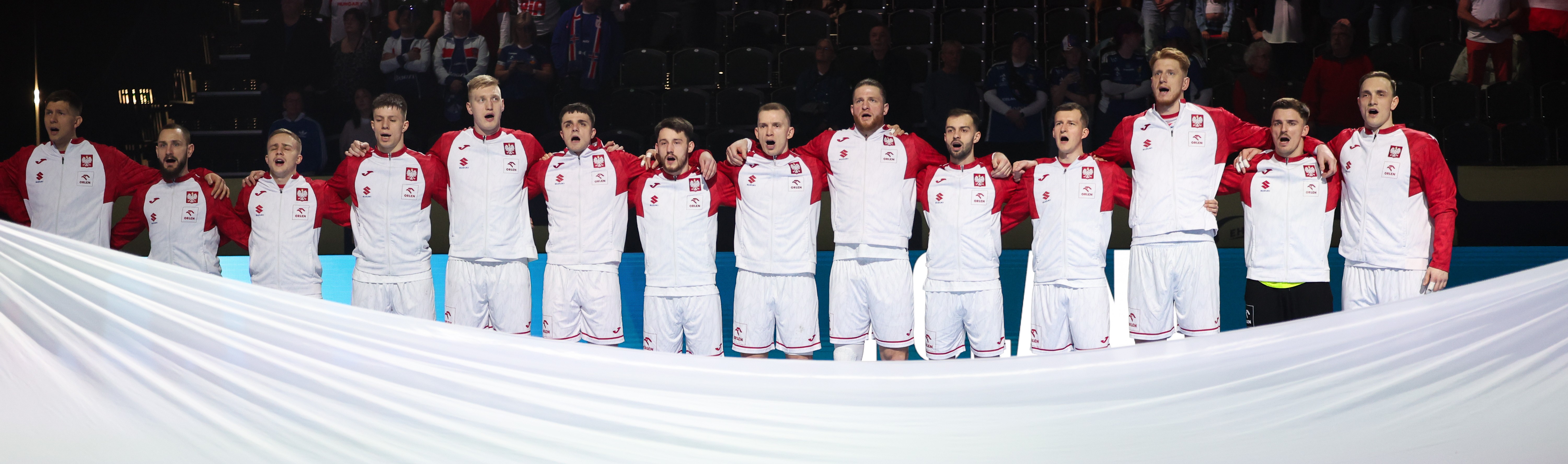 Euro26 Hungary Vs Poland SENN9094 DS