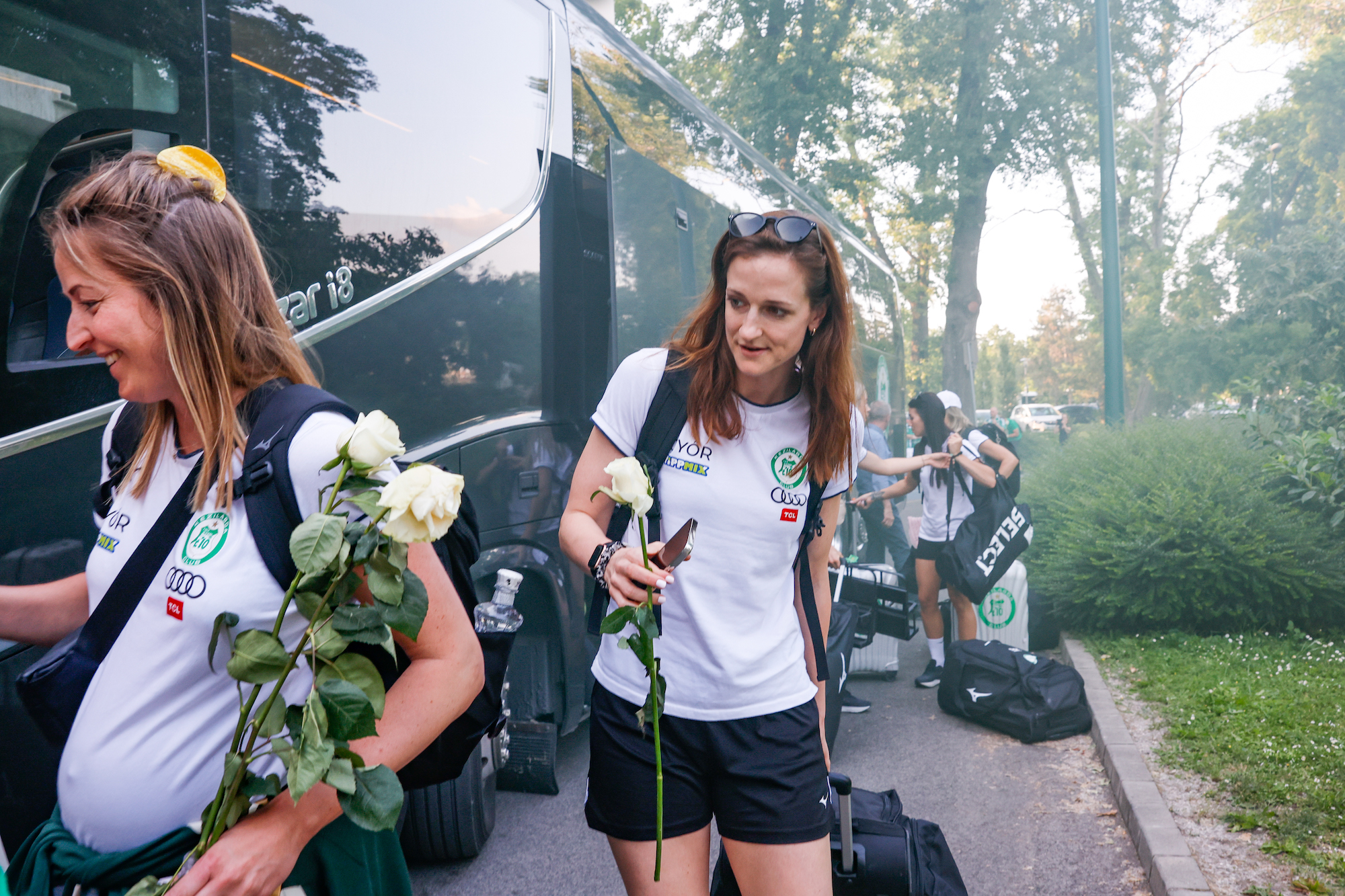 Summary: Semi-finalists in Budapest ready for trophy battle