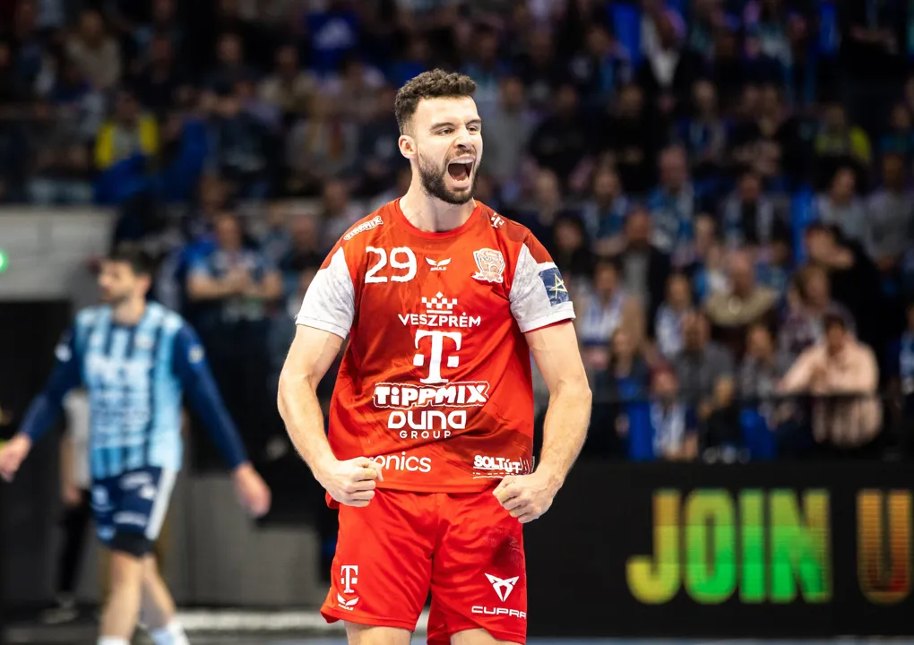 Veszprém convincing in derby; PSG earn hard-fought win