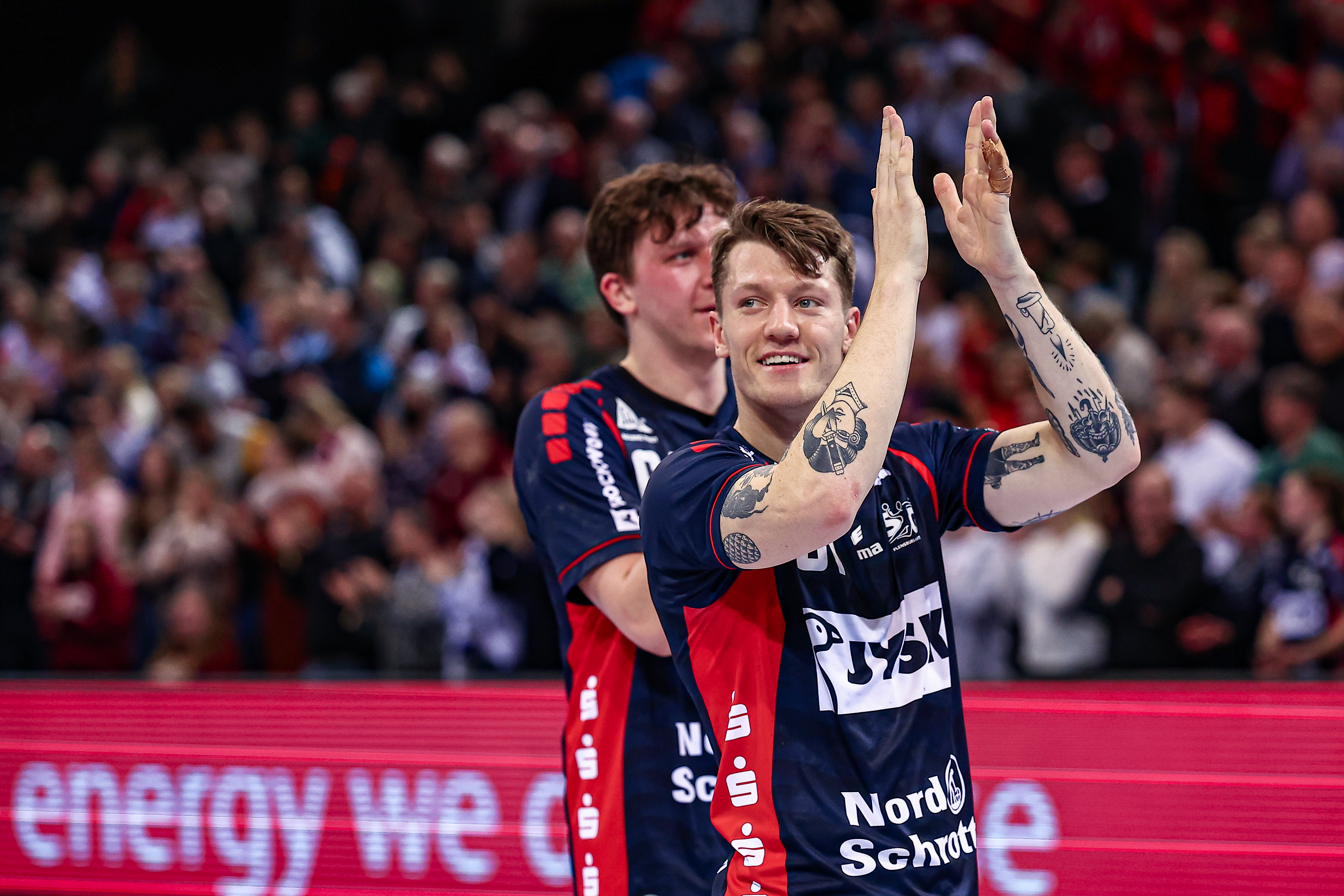 SUMMARY: Flensburg clinches the top spot; Valur, Bidasoa and Benfica secure L16