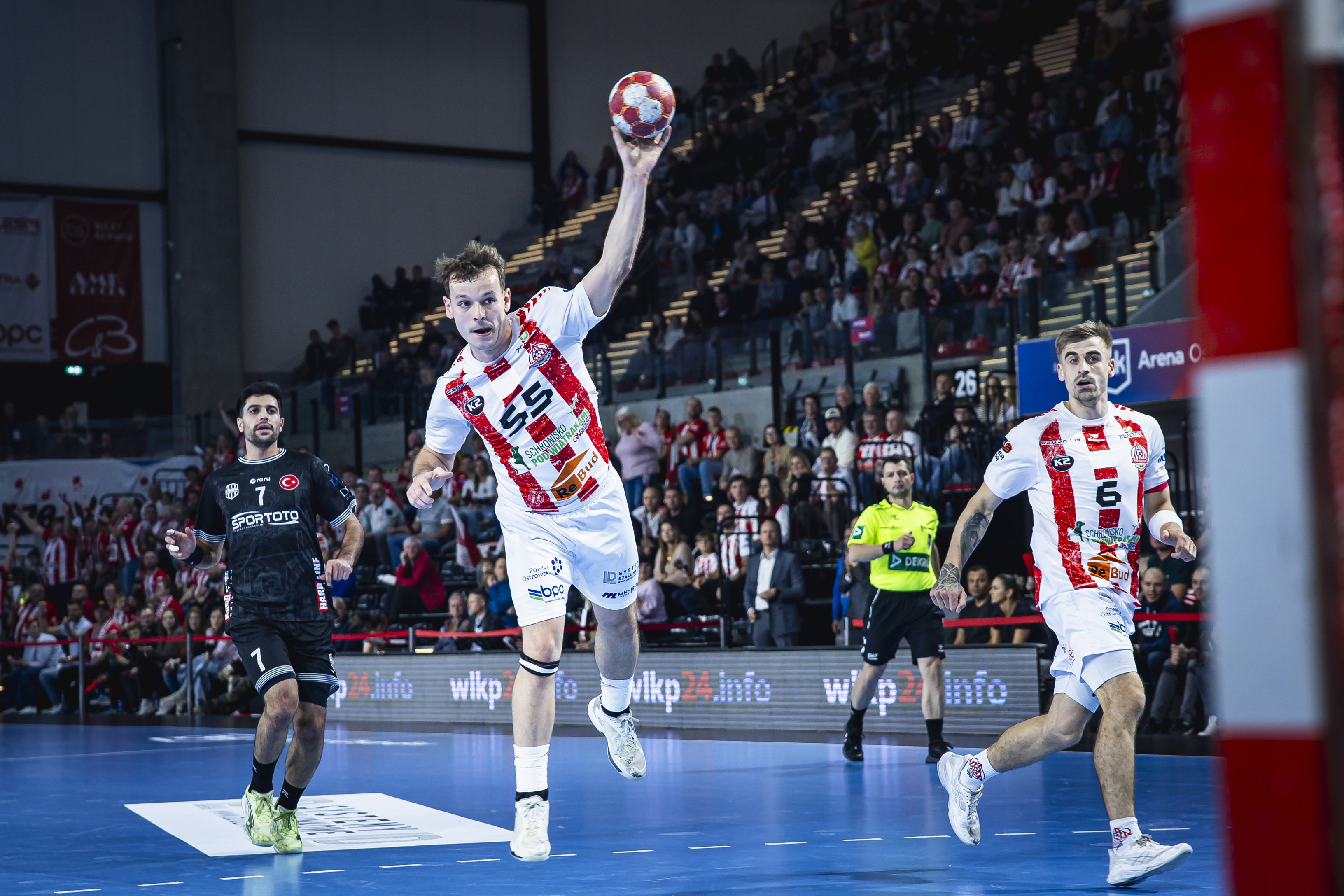 Action-packed weekend awaits in round 2; Ohrid start title defence