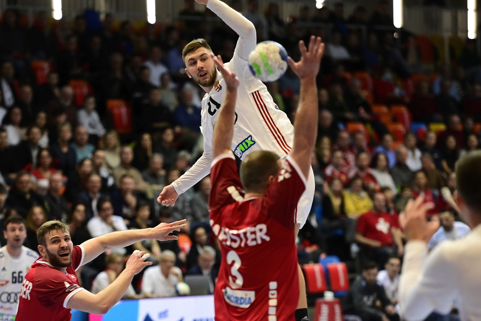 Outstanding Lekai leads Hungary to top of group 6