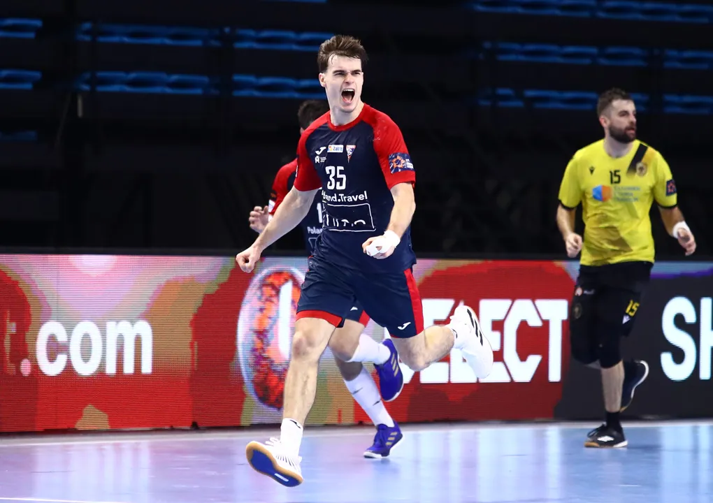 Day review 1: Three teams secure main round spot in early matches