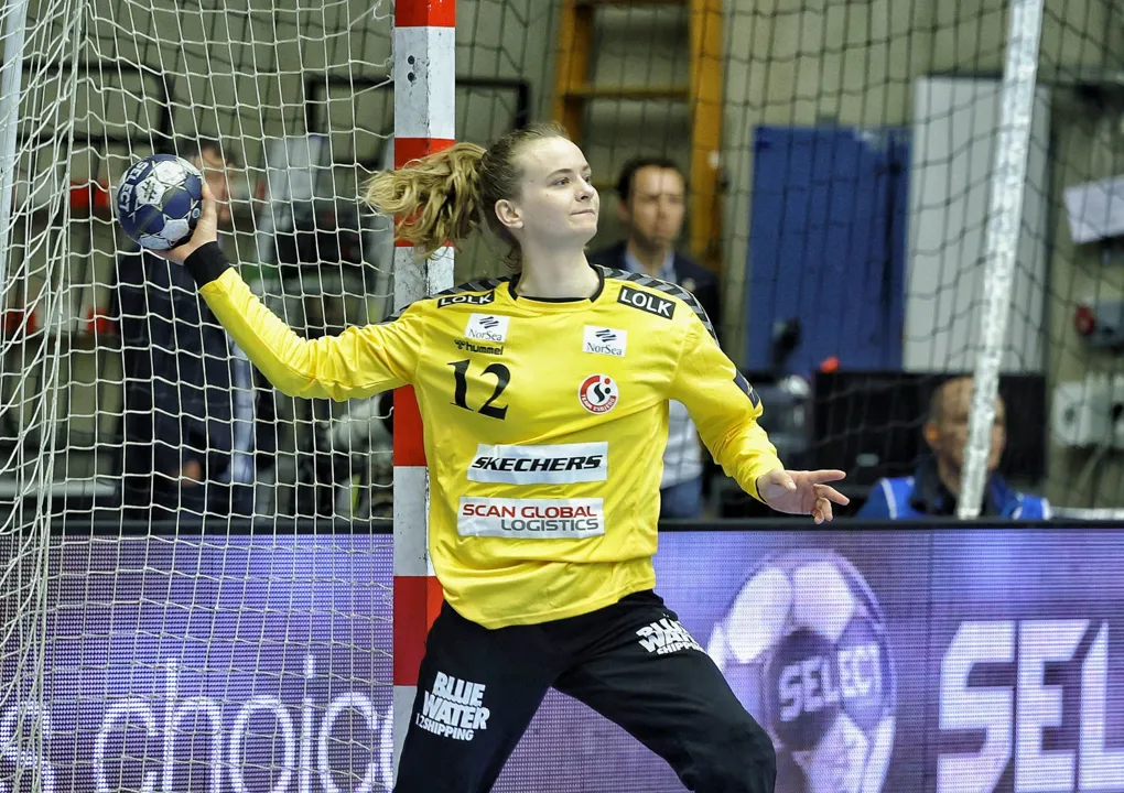 Esbjerg secure second straight quarter-final spot