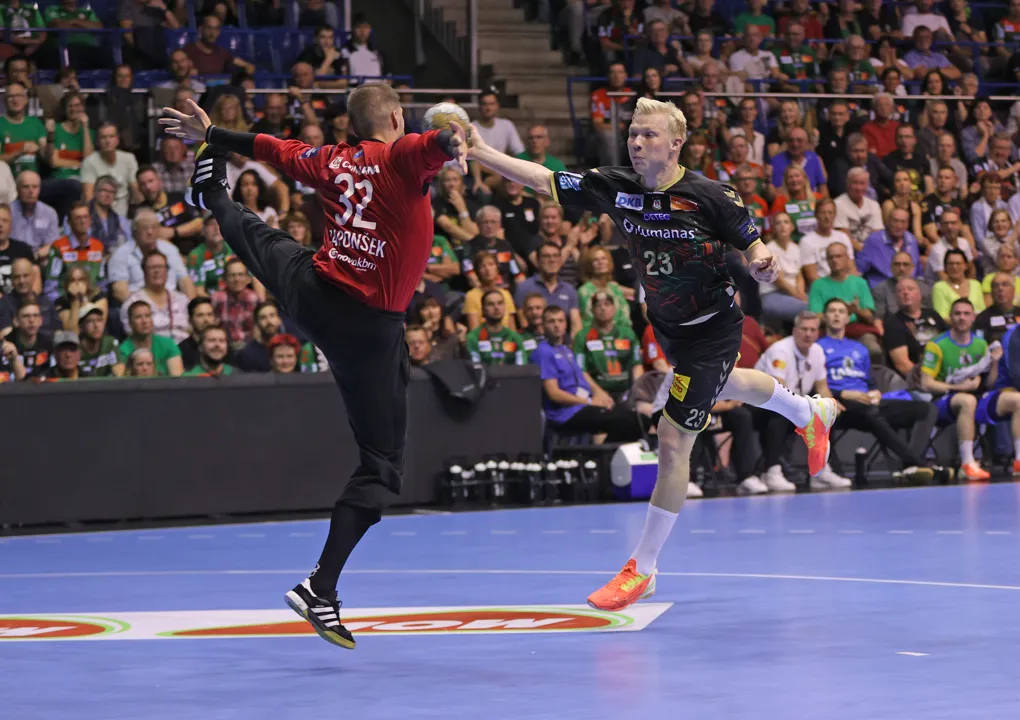 First defeats for PSG and Aalborg, biggest ever win for Magdeburg