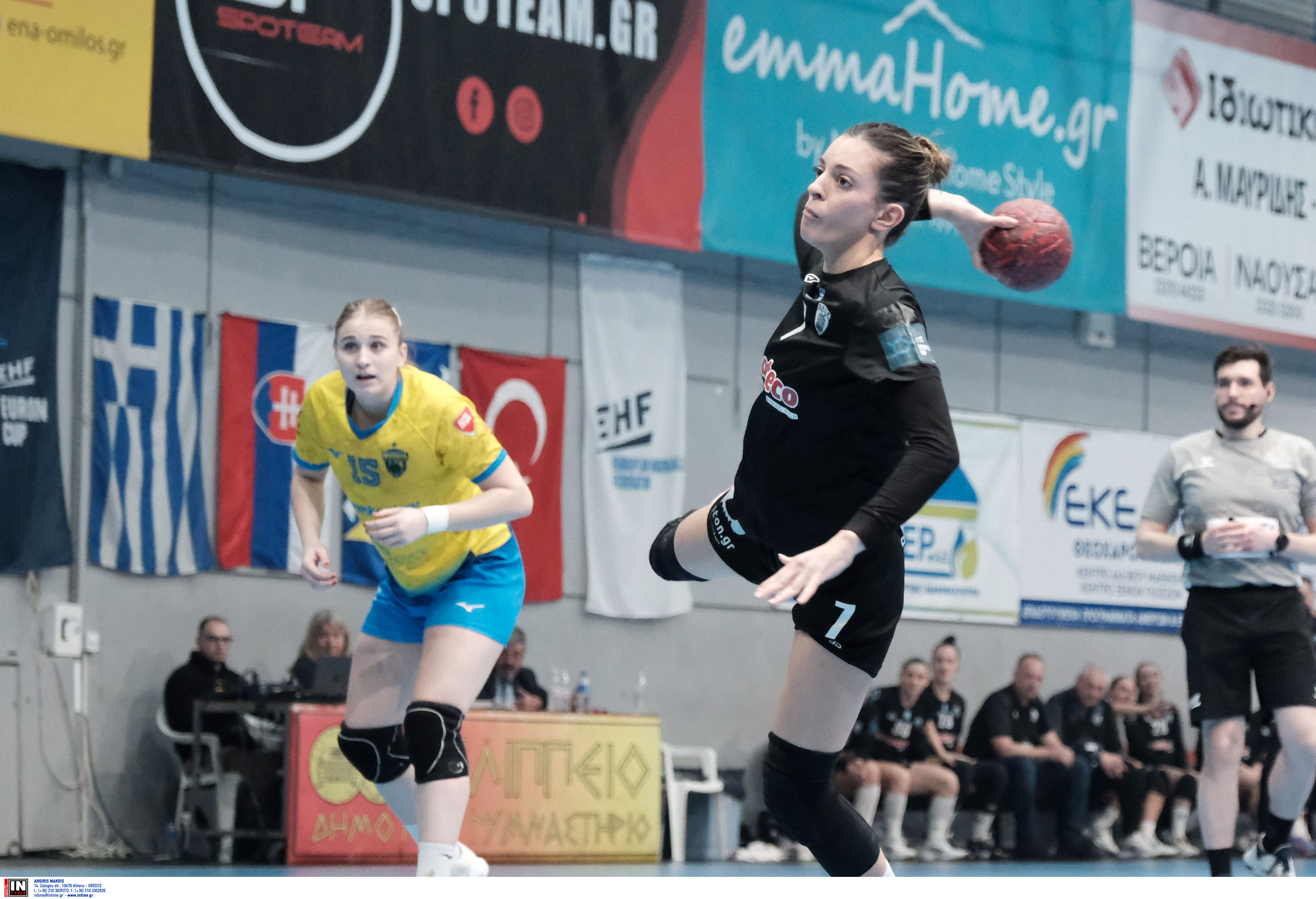 Amazing 19 saves for Tsiknaki as PAOK makes a sensational run