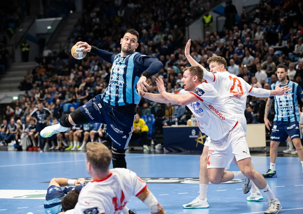 DAY REVIEW: Three home wins and biggest ever defeat for Porto