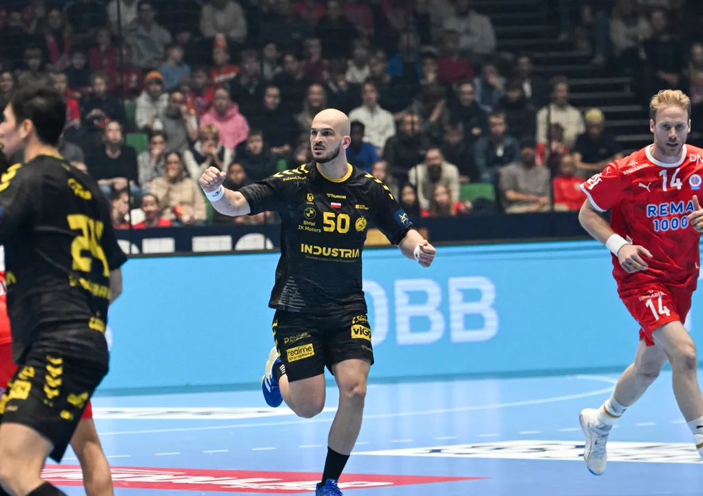 Karalek’s heroic shot brings Kielce their third win, Sporting prolong the streak
