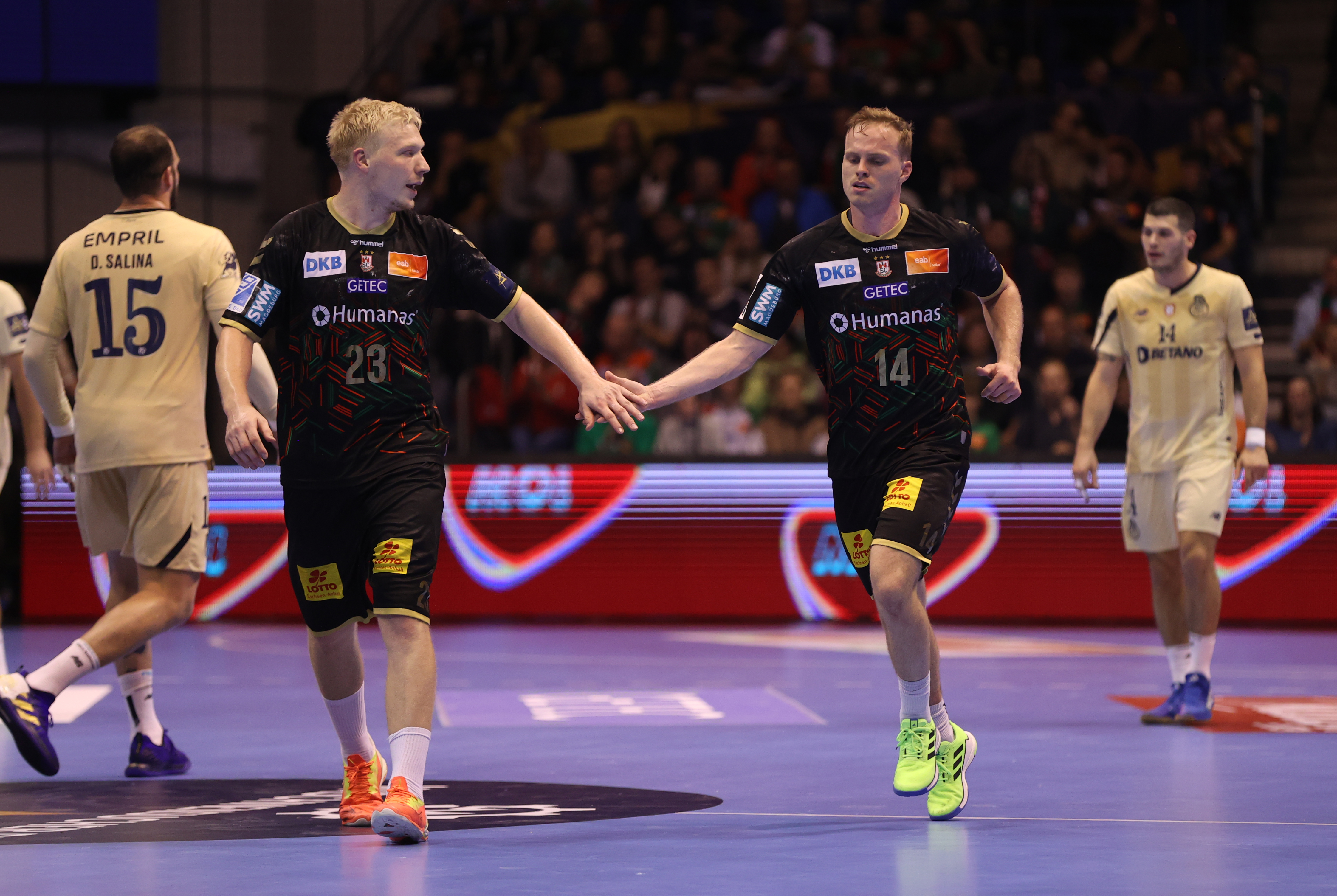 What outcomes to expect in the final round of the group phase