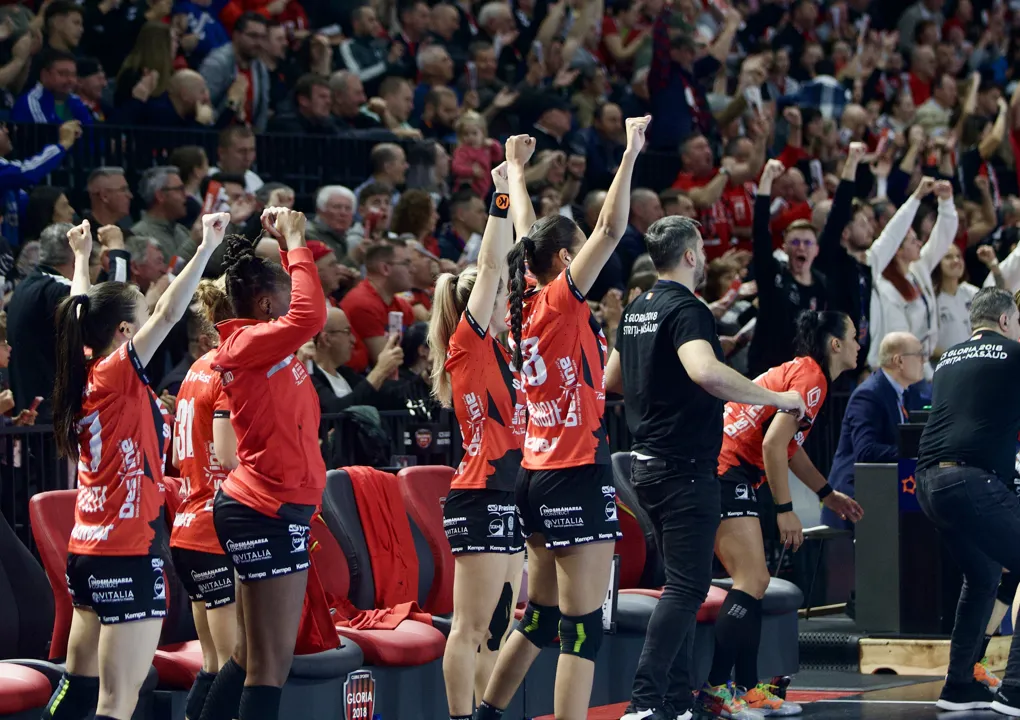 CS Gloria 2018 BN make history and become the first team to book a ticket for Graz