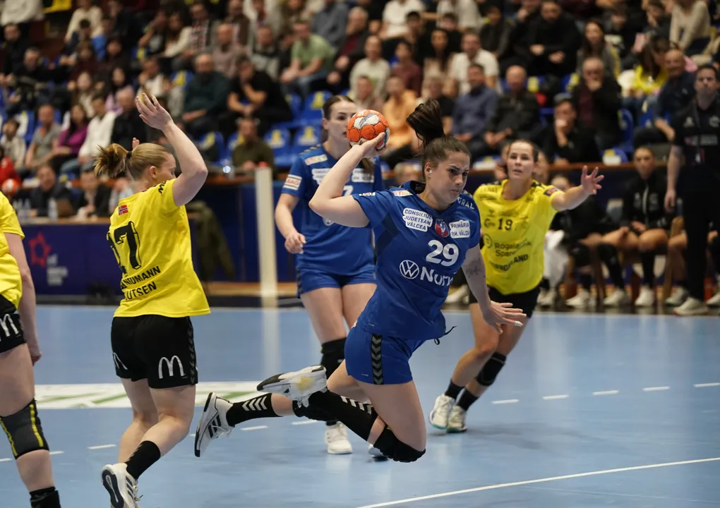 Ramnicu Valcea keep top spot; HSG Bensheim/Auerbach Flames stay perfect