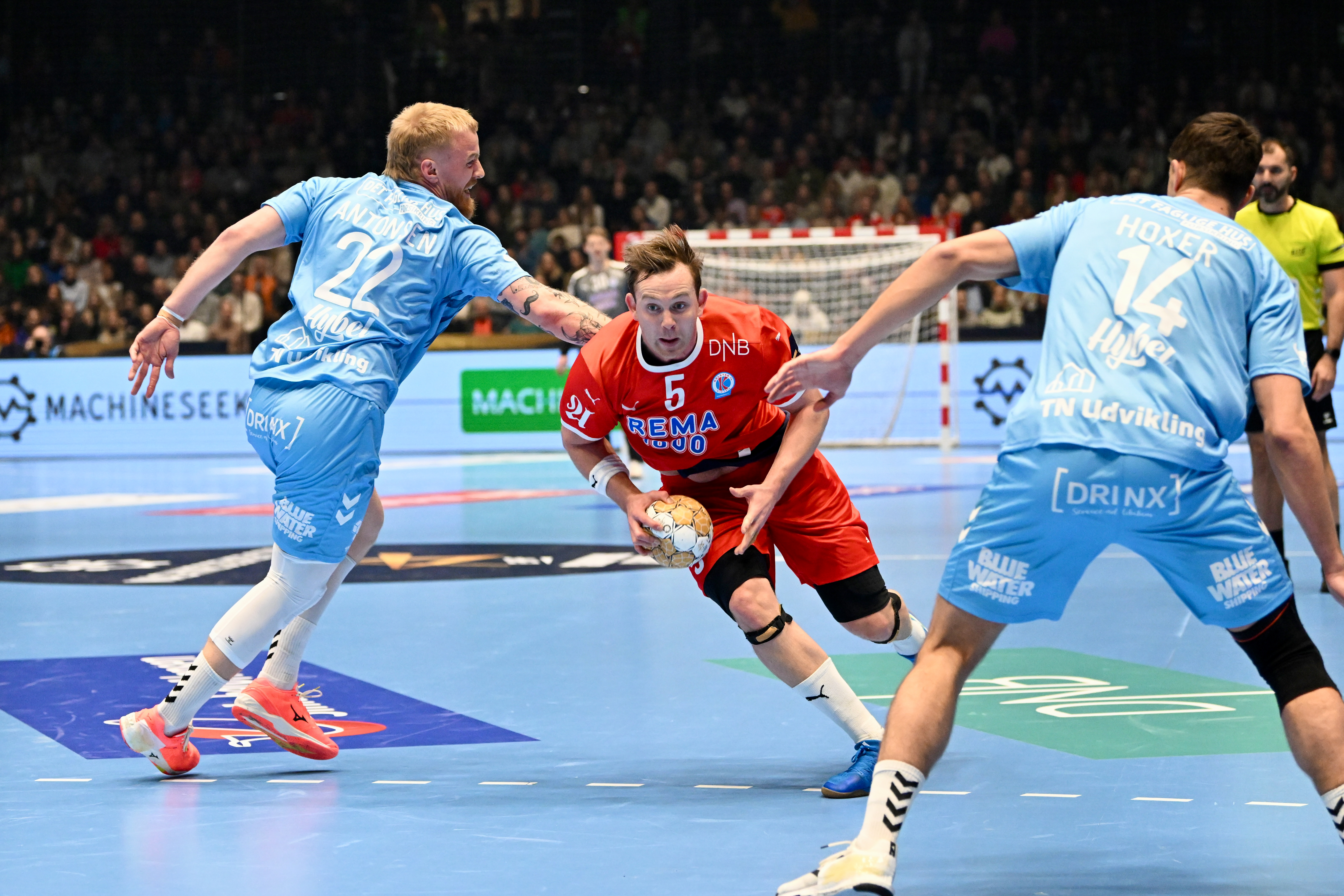 Dare to Rise documentary turns lens on Landin and Sagosen