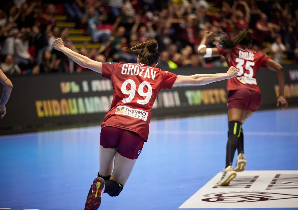 Grozav lifts Rapid to outstanding win against Krim